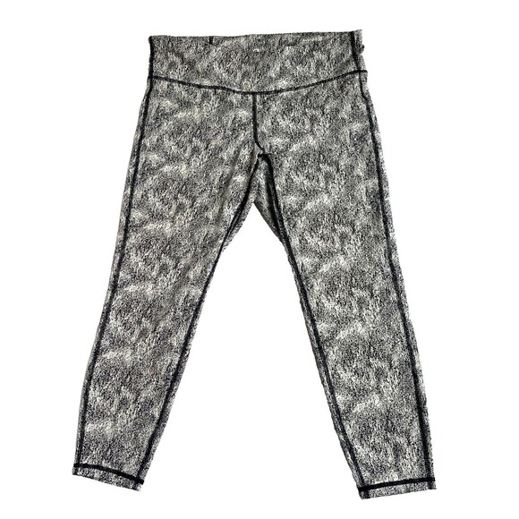 Gap Fit Women's Crop Tight Legging Black White Jacquard Cropped -Size Large - Picture 1 of 9